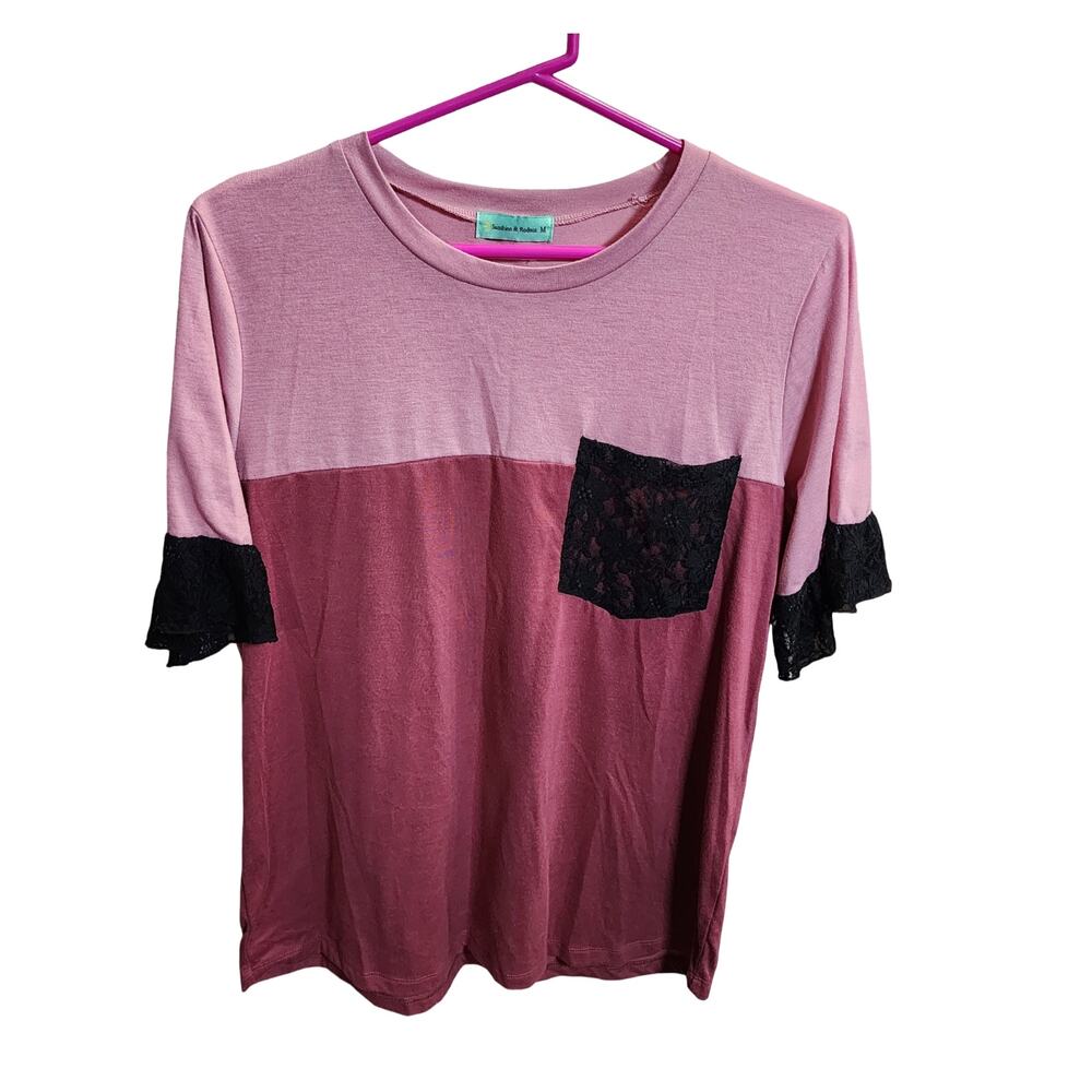 Sunshine & Rodeos Colorblock Tee with Black Lace Pocket & Sleeves – Size Medium